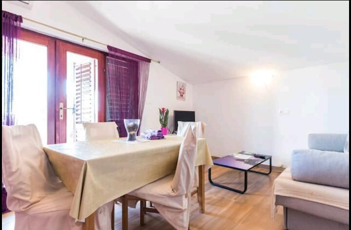 Apartments Marinka 비오그라드나모루 외부 사진