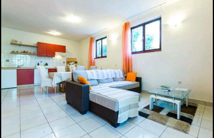 Apartments Marinka 비오그라드나모루 외부 사진